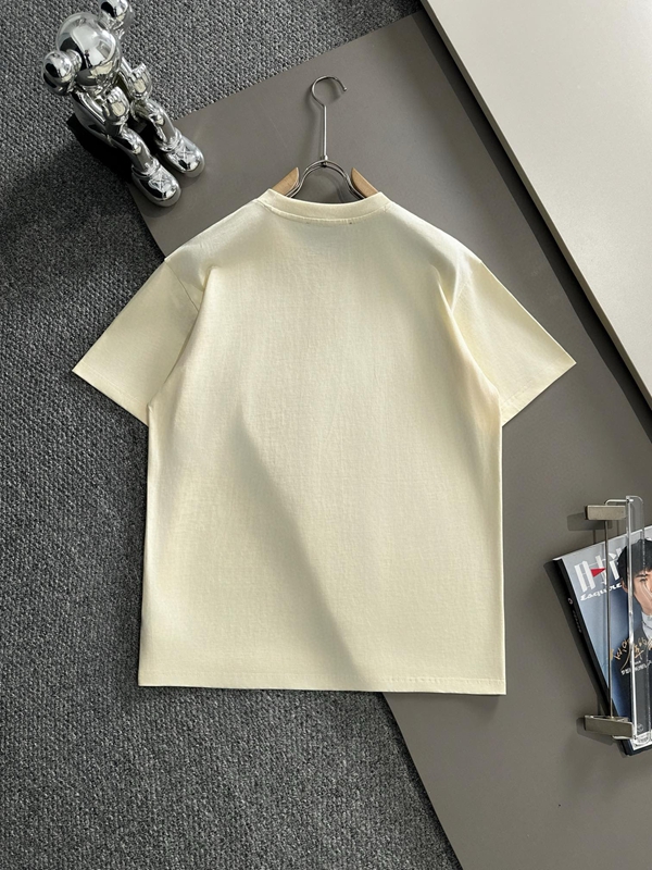 ブランドTシャツ背面デザイン